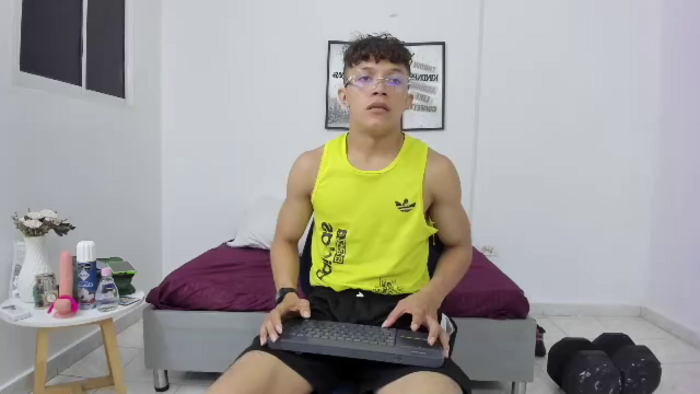 lucas-luxx