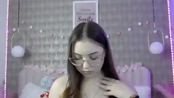 2025/06/06/flirt4free-lindsey-lu-08-41-30