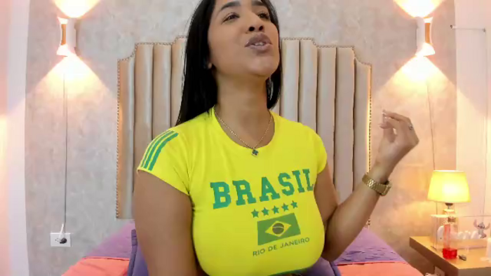 naisha-rousell