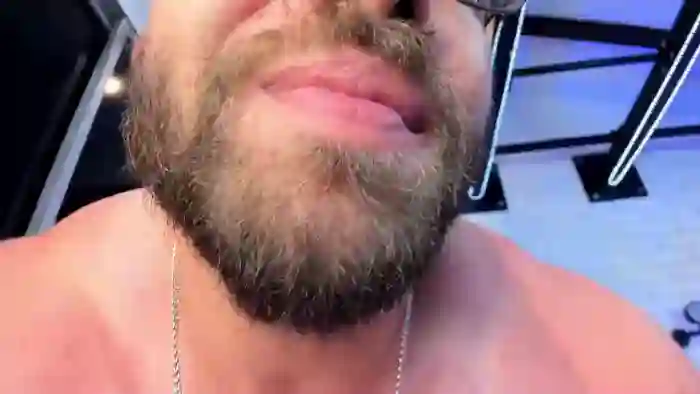 2025/06/06/flirt4free-joshua-lyon-18-47-21