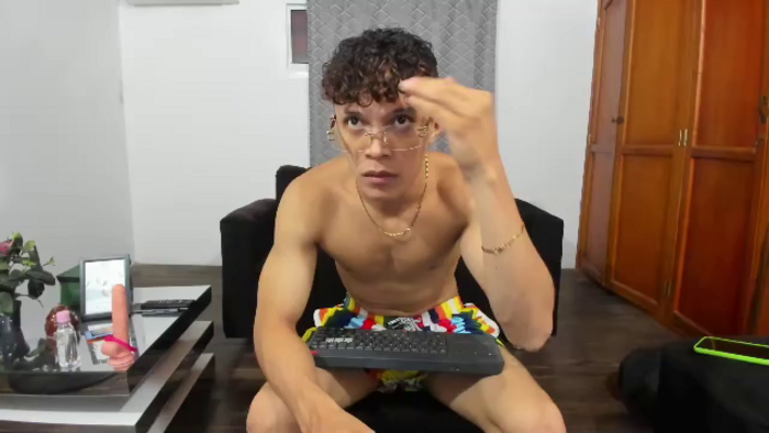 lucas-luxx