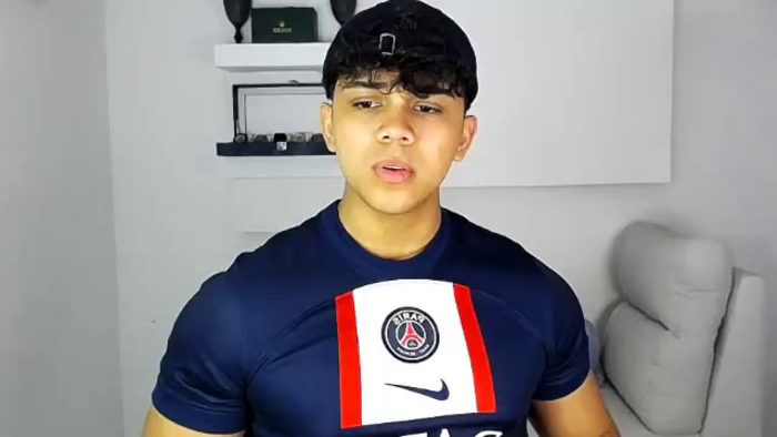 noah-prada