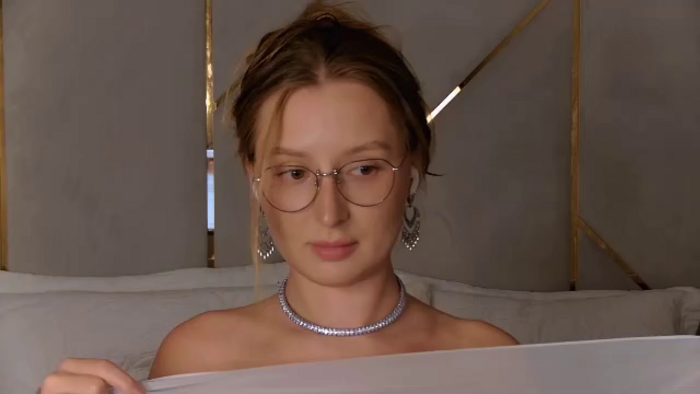 imogen-blare