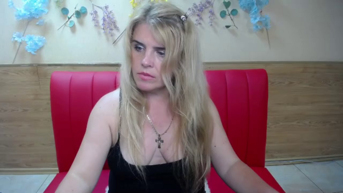 julya-barbi