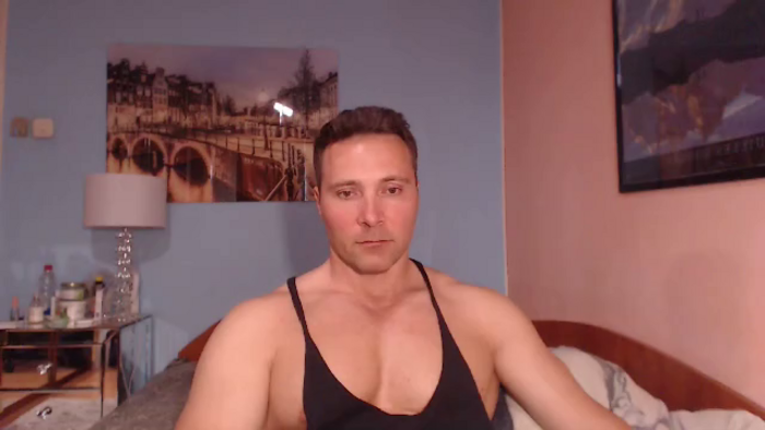 hunky-muscle