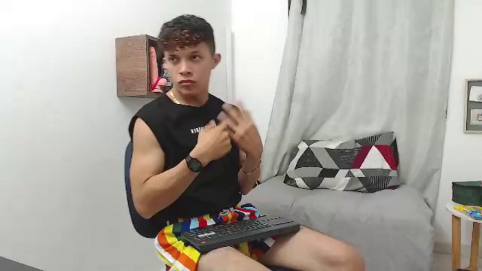lucas-luxx