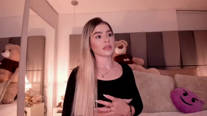 mia-klein