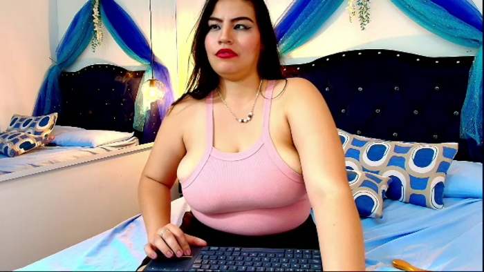 natashaa-bluee