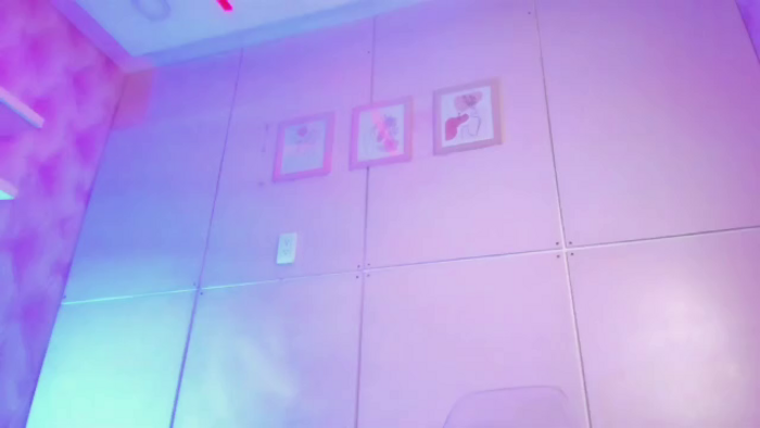 hylari-banks