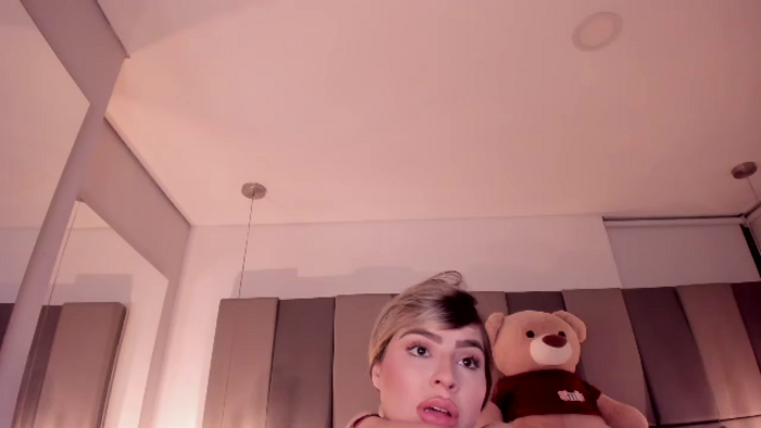 mia-klein