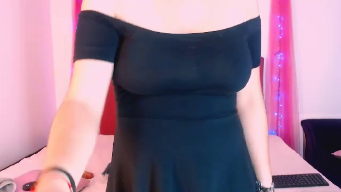 hannia-baileys