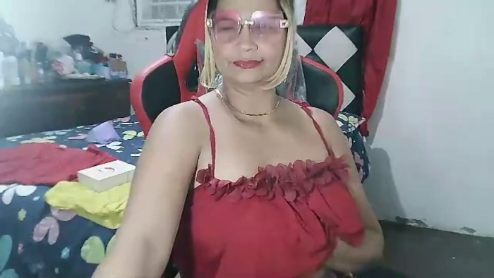 mia-silva