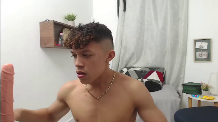 lucas-luxx