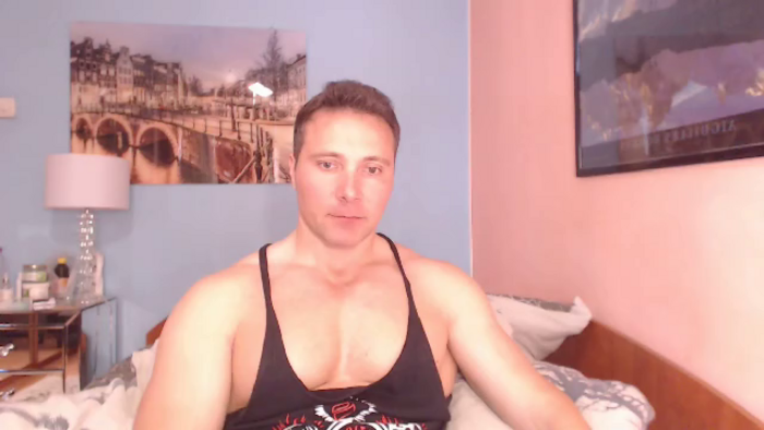 hunky-muscle