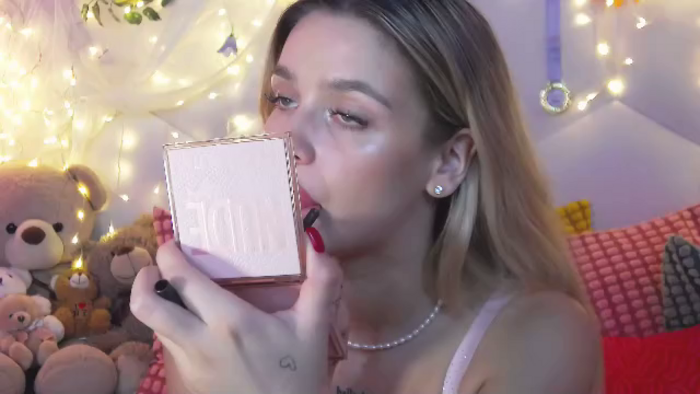 maci-reynolds