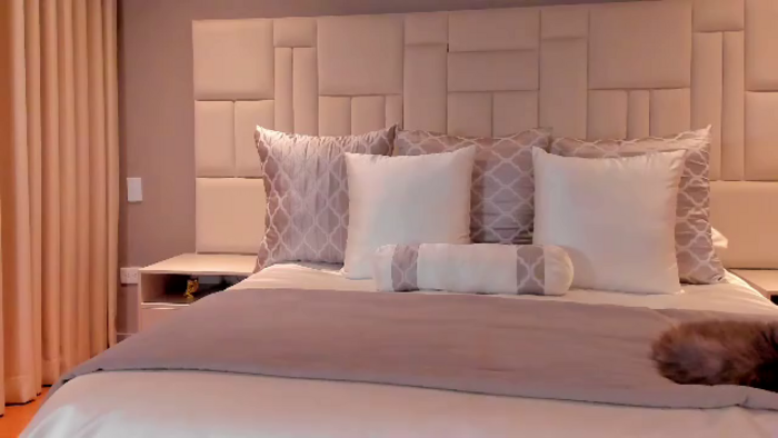 megan-hilton