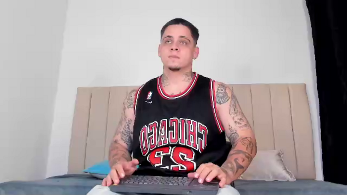 dennis-munera
