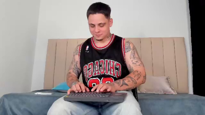 dennis-munera