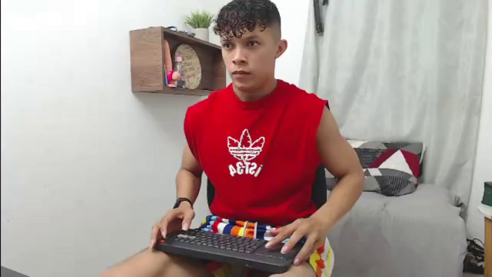 lucas-luxx