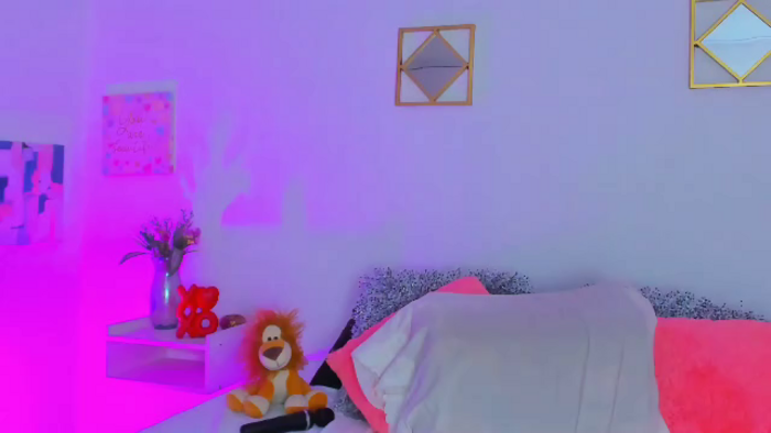 miia-foxx