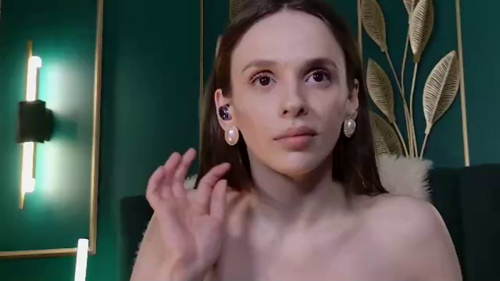 isabel-adams