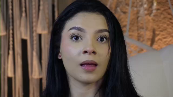 mia-withe