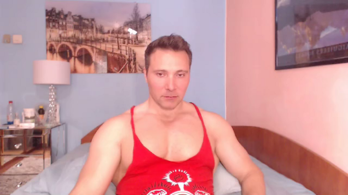 hunky-muscle
