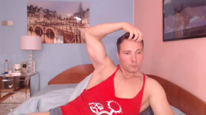 hunky-muscle