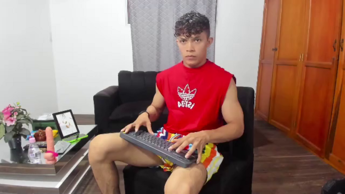 lucas-luxx