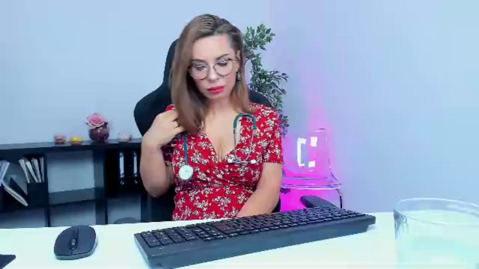 larissa-simson