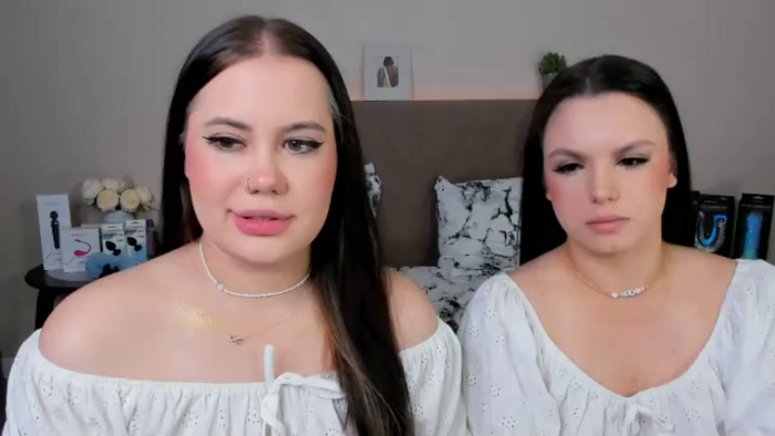 mary-and-polly