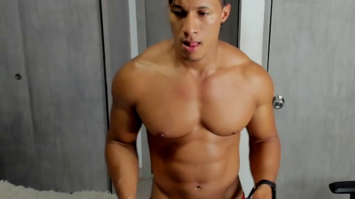 mat-strong