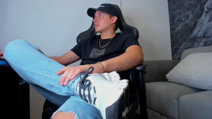 max-corner