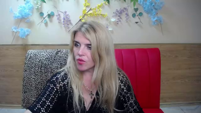 julya-barbi