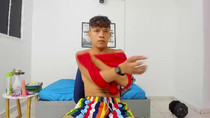 lucas-luxx