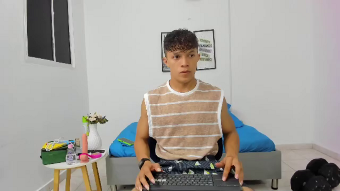 lucas-luxx