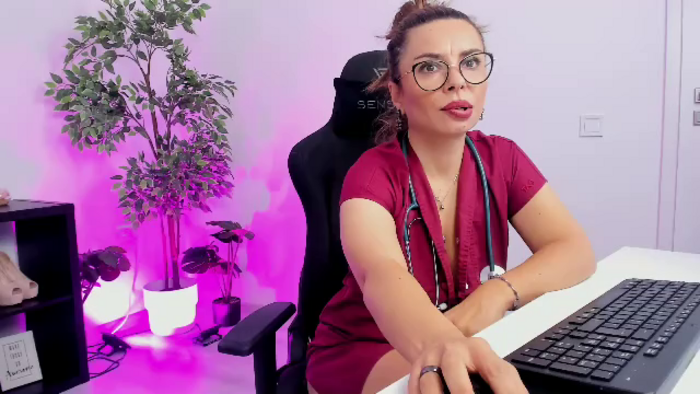larissa-simson