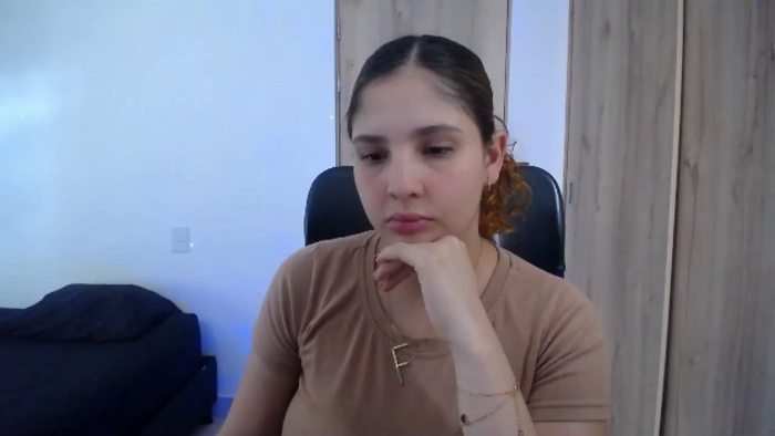laura-lace