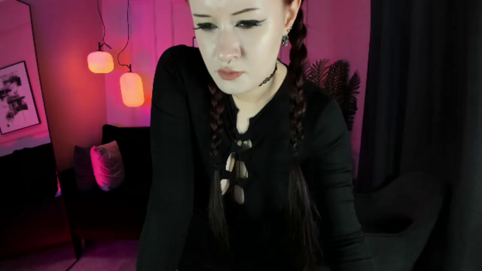 lily-loyd