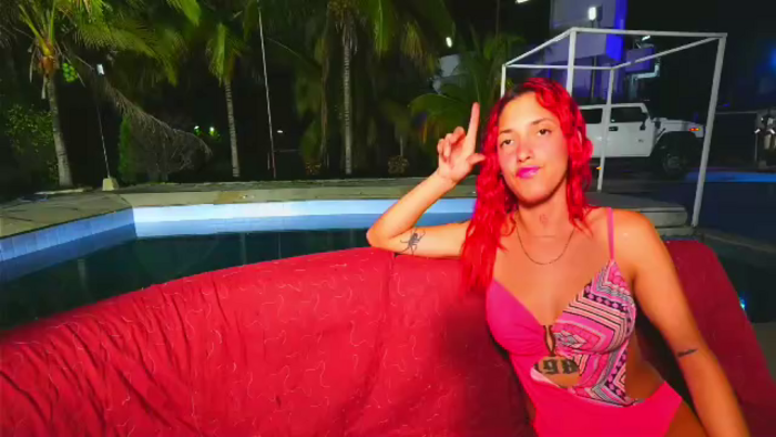 mansion-girls