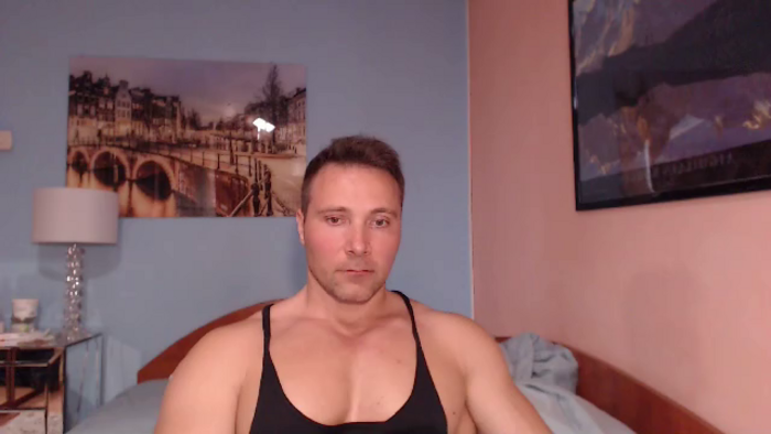 hunky-muscle
