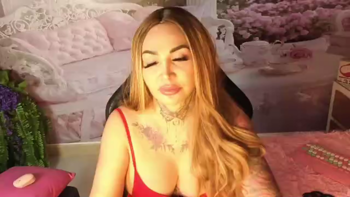 layla-watson
