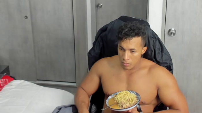 mat-strong