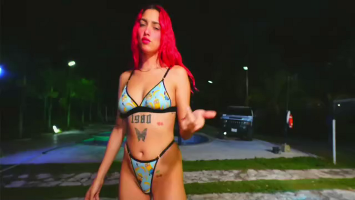 mansion-girls
