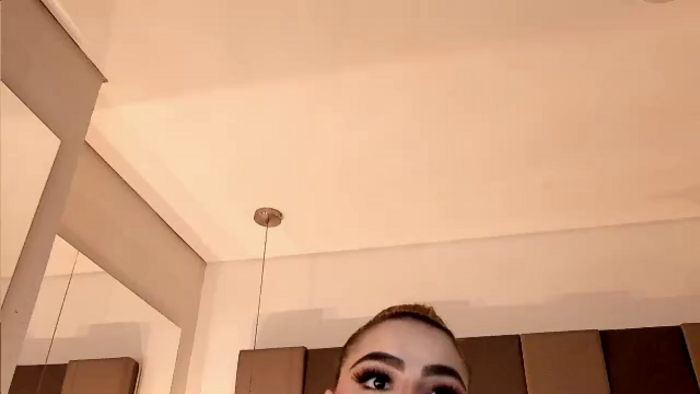 mia-klein