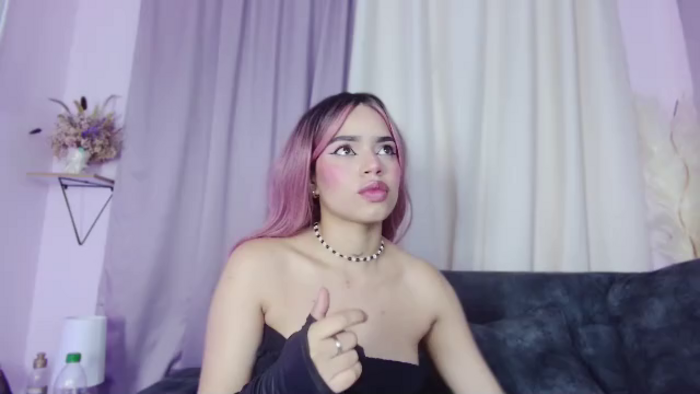 lara-gil
