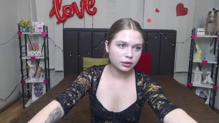 lara-cher
