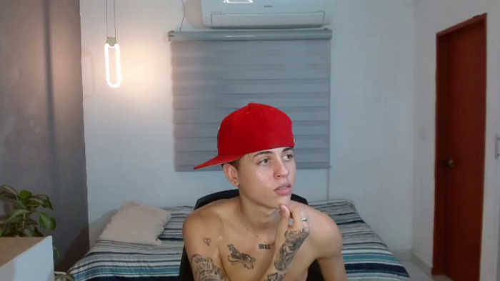 julian-stonee