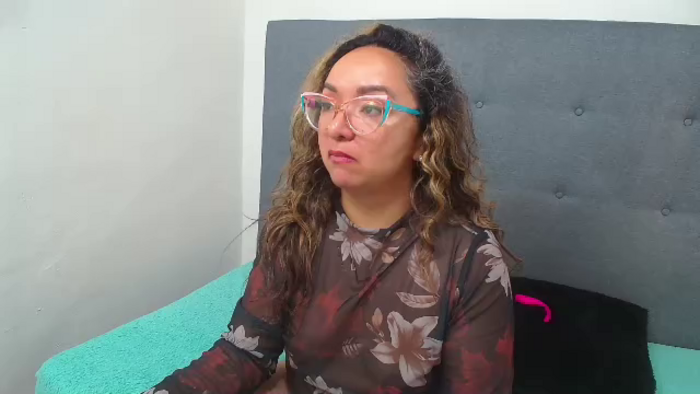 leyla-smith