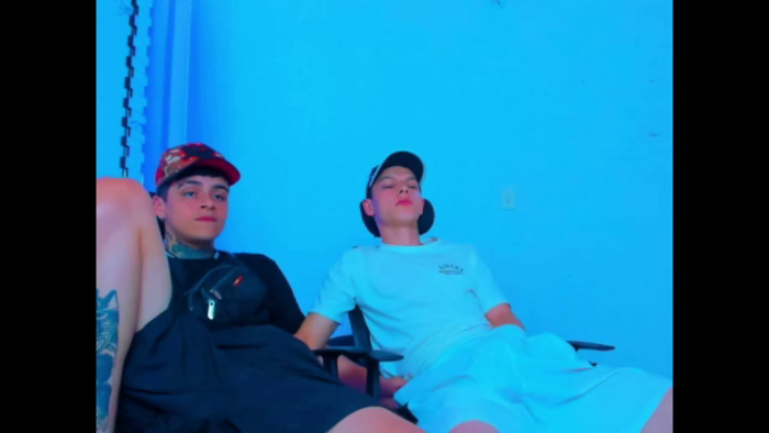 maxx-williamm-and-john-sally